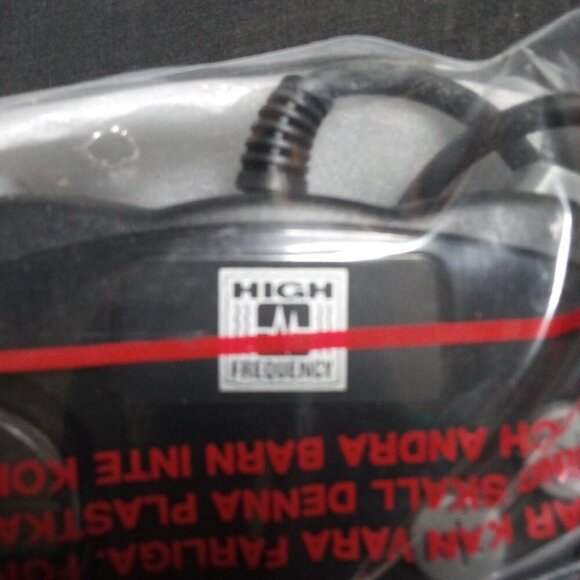 High Frequency Game Control Pad (2) + Sega Saturn Box - Picture 4 of 6